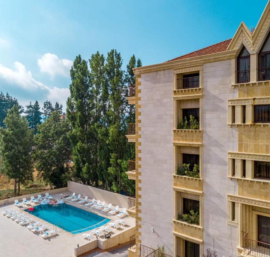 Green Lake Hotel - Jezzîne Exterior photo